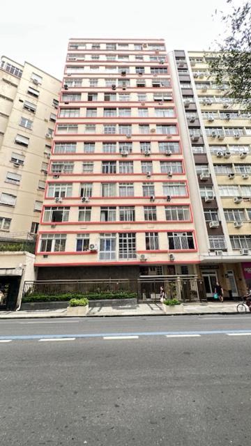 Avenida Nossa Senhora De Copacabana 363 Tres Quartos 5 Camas A 200 Metros Da De Copacabana Rio de Janeiro